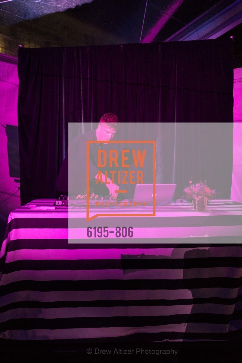 Dj, A.C.T. Gala Come Get Stranded, US, April 26th, 2015, Photo #6195-806 Dj, Photo #6195-806
