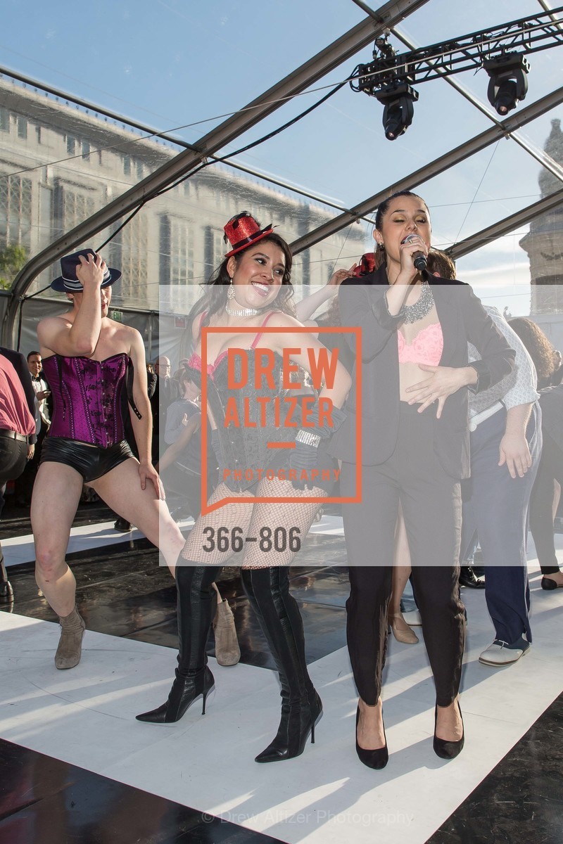 Performance, A.C.T. Gala Come Get Stranded, US, April 26th, 2015, Photo #366-806 Performance, Photo #366-806
