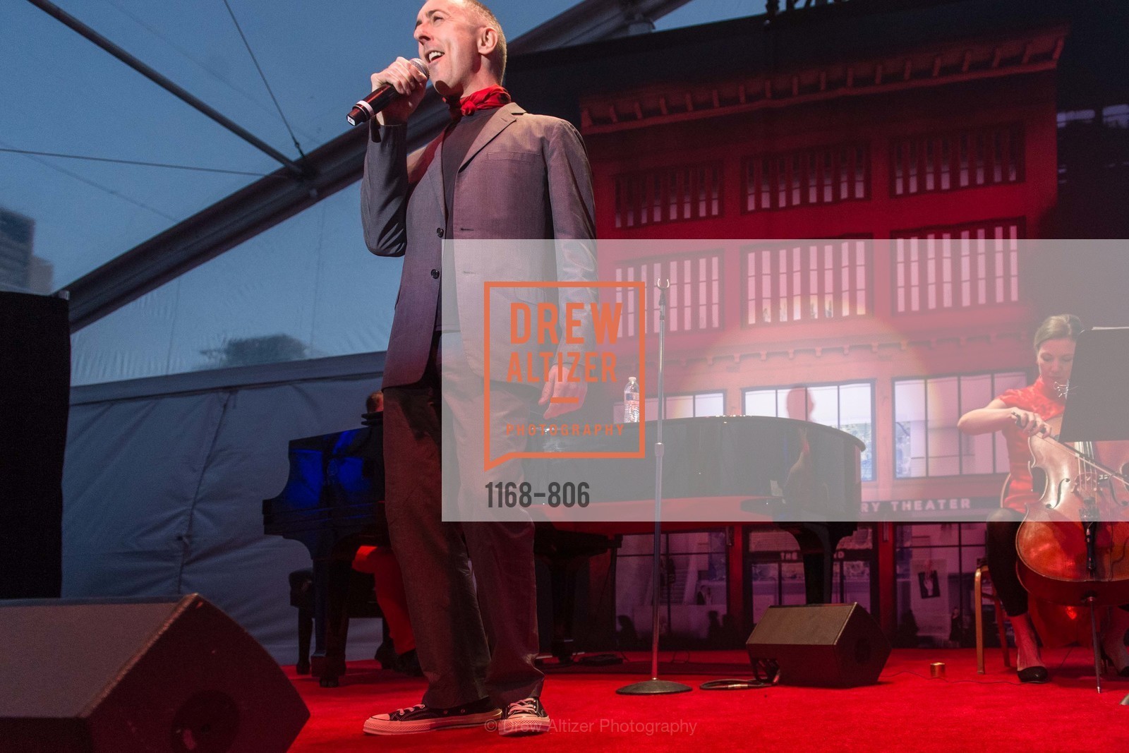 Performance By Alan Cumming, A.C.T. Gala Come Get Stranded, US, April 26th, 2015,Drew Altizer, Drew Altizer Photography, full-service agency, private events, San Francisco photographer, photographer california