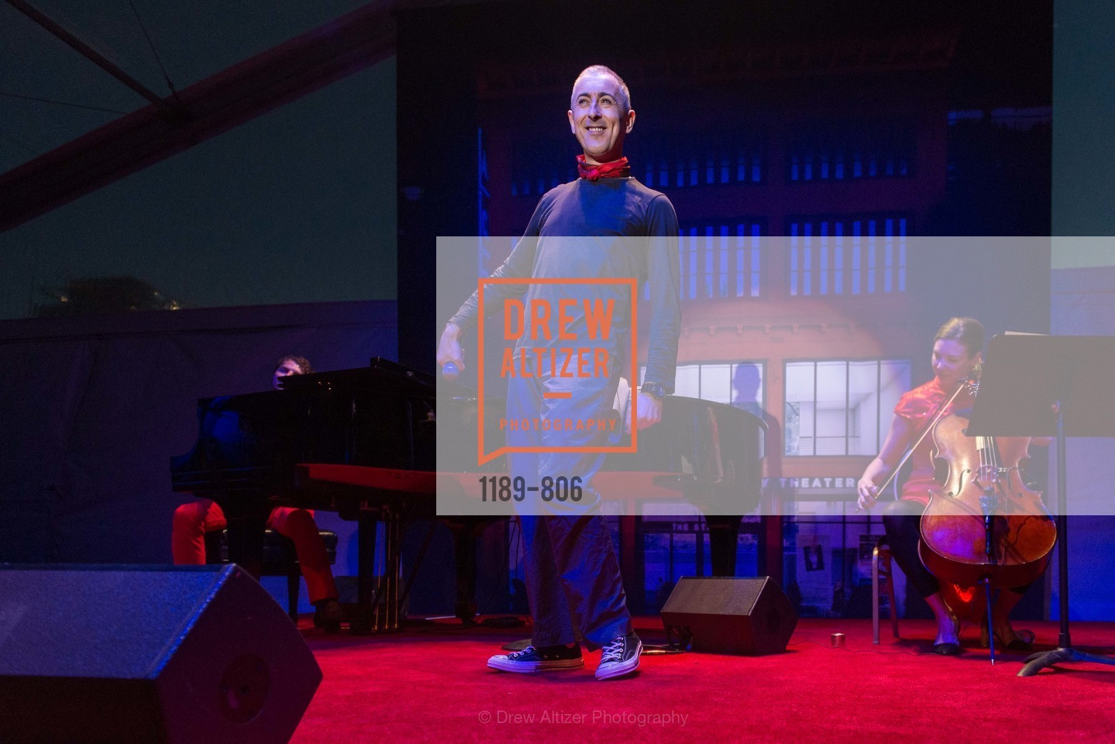 Performance By Alan Cumming, A.C.T. Gala Come Get Stranded, US, April 26th, 2015, Photo #1189-806 Performance By Alan Cumming, Photo #1189-806