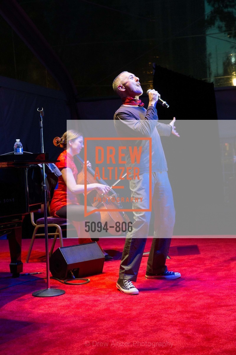 Performance By Alan Cumming, A.C.T. Gala Come Get Stranded, US, April 26th, 2015,Drew Altizer, Drew Altizer Photography, full-service agency, private events, San Francisco photographer, photographer california