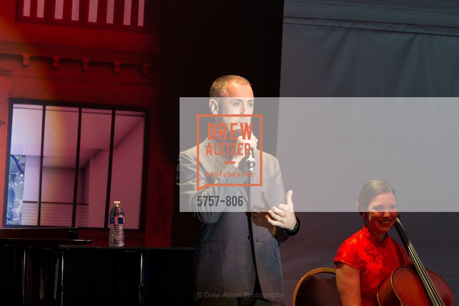 Performance By Alan Cumming, A.C.T. Gala Come Get Stranded, US, April 26th, 2015