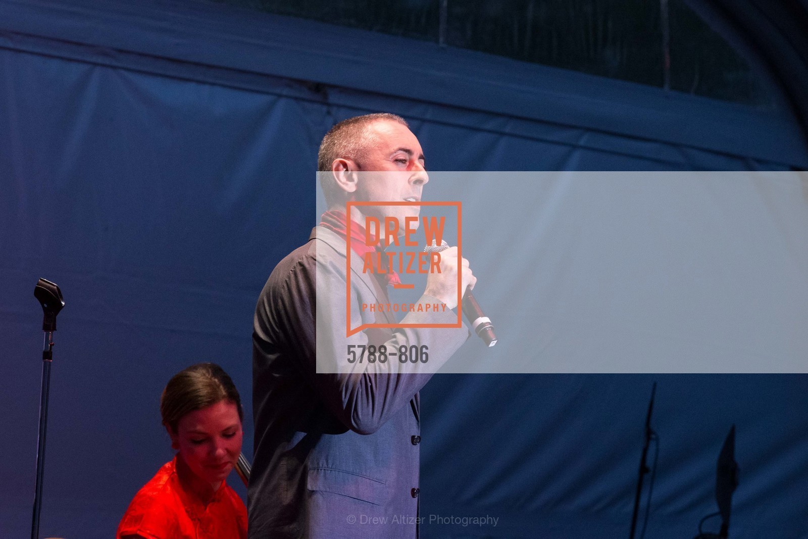 Performance By Alan Cumming, A.C.T. Gala Come Get Stranded, US, April 26th, 2015,Drew Altizer, Drew Altizer Photography, full-service agency, private events, San Francisco photographer, photographer california