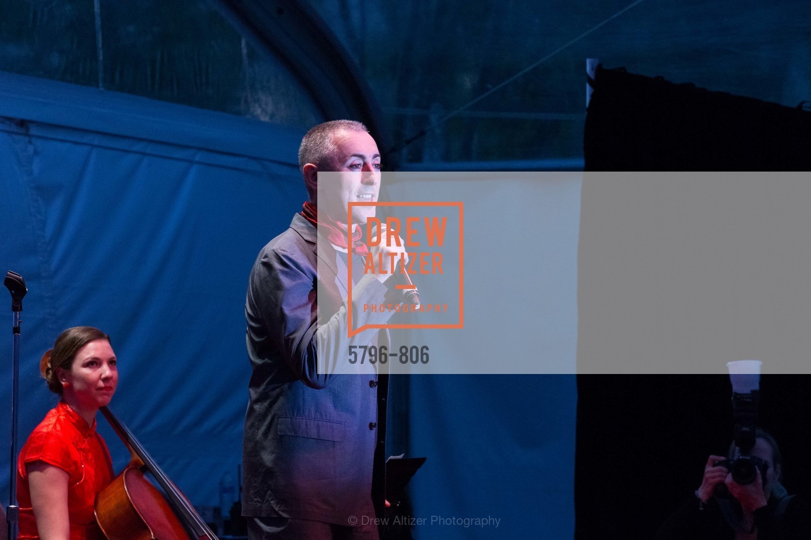 Performance By Alan Cumming, A.C.T. Gala Come Get Stranded, US, April 26th, 2015,Drew Altizer, Drew Altizer Photography, full-service agency, private events, San Francisco photographer, photographer california