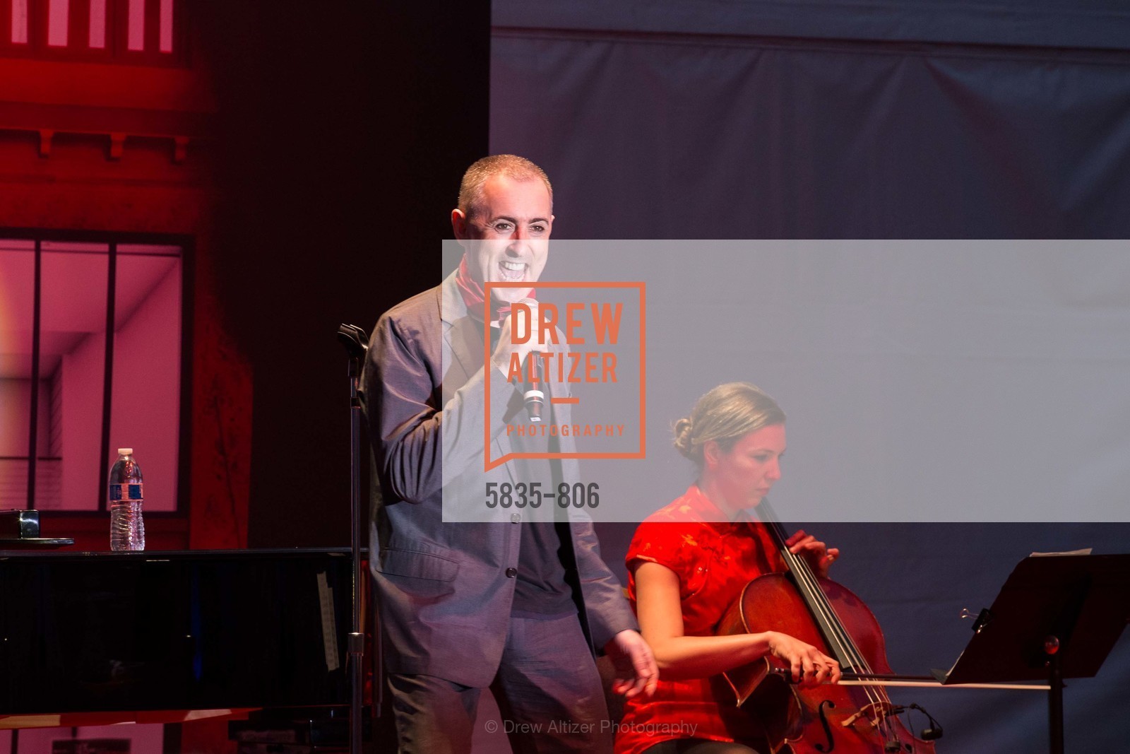 Performance By Alan Cumming, A.C.T. Gala Come Get Stranded, US, April 26th, 2015,Drew Altizer, Drew Altizer Photography, full-service agency, private events, San Francisco photographer, photographer california
