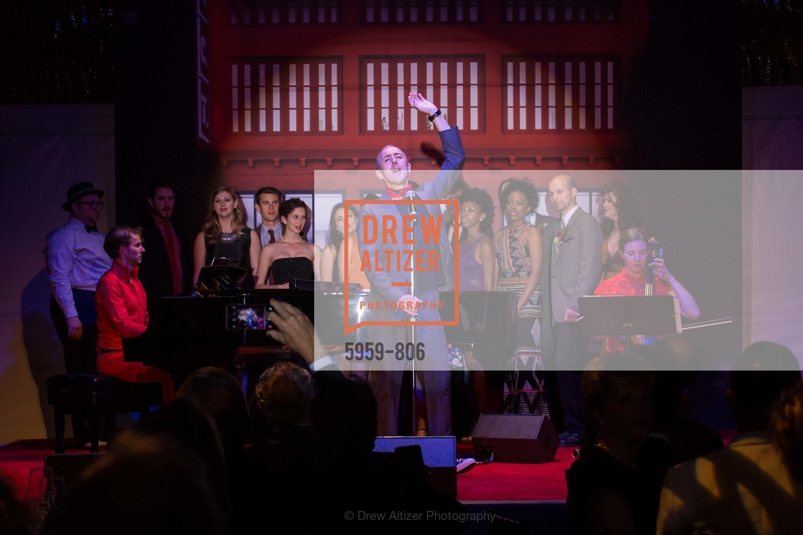 Performance By Alan Cumming, A.C.T. Gala Come Get Stranded, US, April 26th, 2015,Drew Altizer, Drew Altizer Photography, full-service agency, private events, San Francisco photographer, photographer california