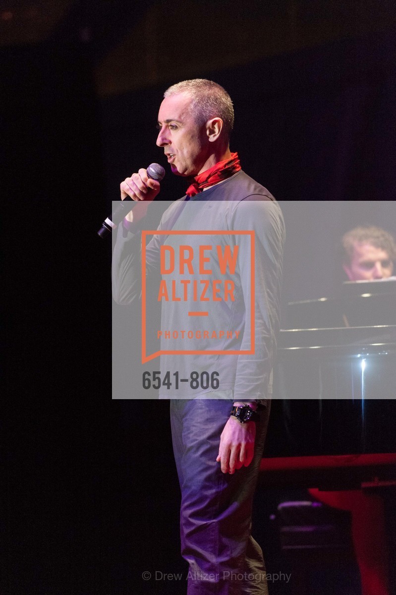 Performance By Alan Cumming, A.C.T. Gala Come Get Stranded, US, April 26th, 2015, Photo #6541-806 Performance By Alan Cumming, Photo #6541-806