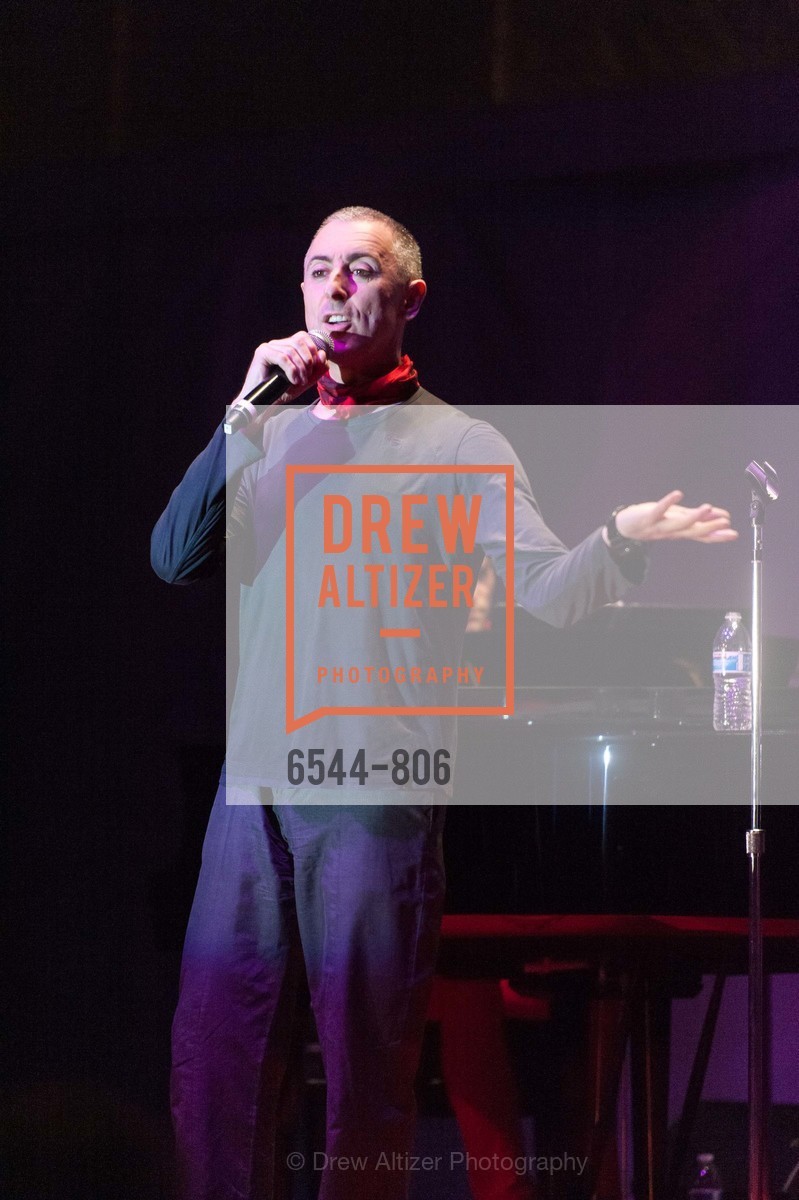 Performance By Alan Cumming, A.C.T. Gala Come Get Stranded, US, April 26th, 2015, Photo #6544-806 Performance By Alan Cumming, Photo #6544-806