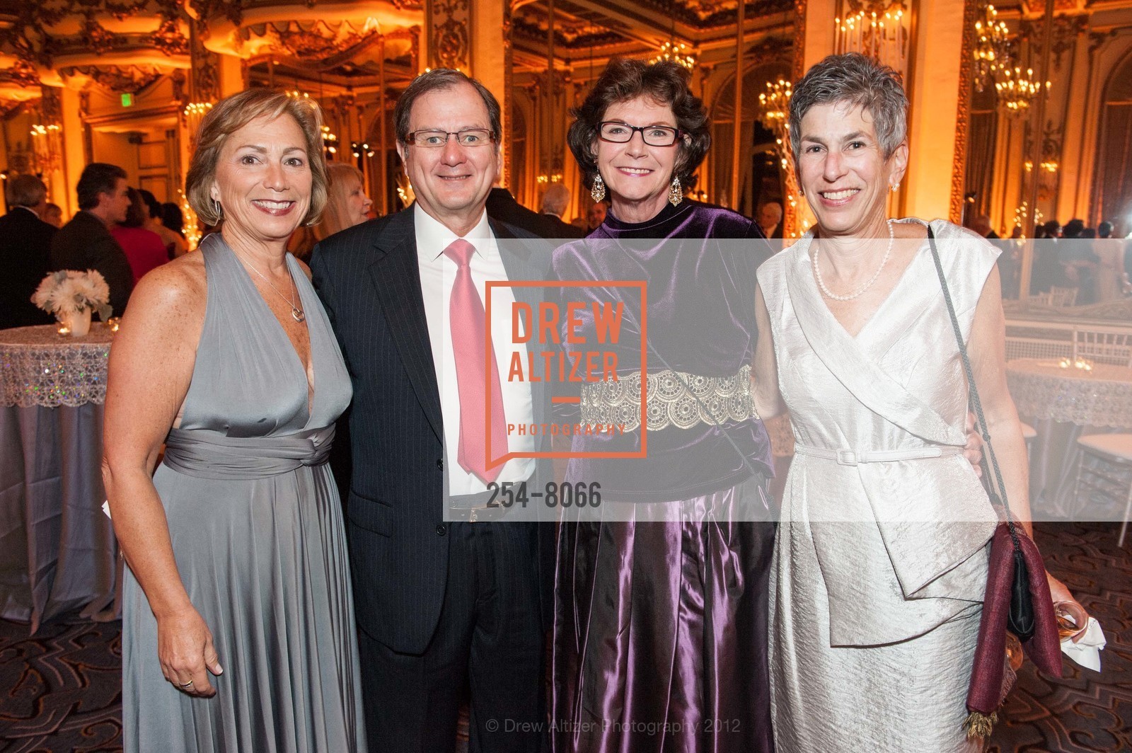 Jody Faier, Frank Curran, Linda Goleski, Ann Lazarus, 2012 Holiday HOB NOB on the Hill, US, December 7th, 2012, Photo #254-8066 Jody Faier, Frank Curran, Linda Goleski, Ann Lazarus, Photo #254-8066