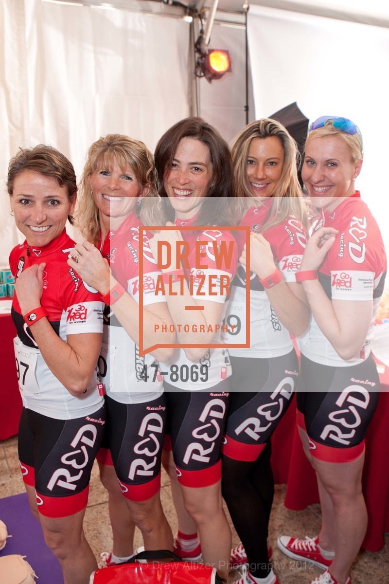 Cheryl Shwe, Alysse ?, Johanna Trueblood, Heather Hagadorn, Michelle Milca, Photo #47-8069