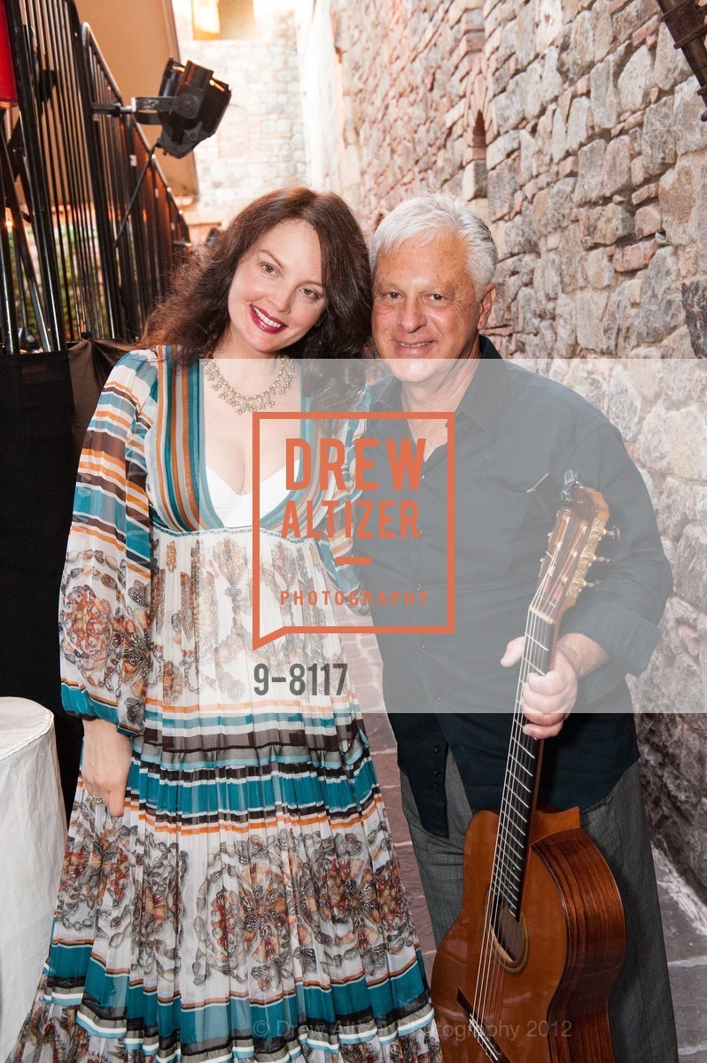 Nina Kotova, Angel Romero, FESTIVAL DEL SOLE Dinner at Alpha Omega Winery, US, July 18th, 2012, Photo #9-8117 Nina Kotova, Angel Romero, Photo #9-8117