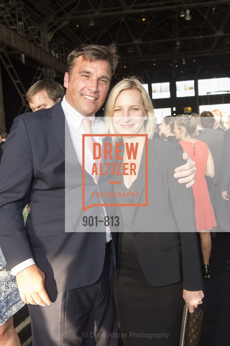 Richard Welch, Alison Welch, TIPPING POINT Community 2015 Benefit, US, May 1st, 2015, Photo #901-813 Richard Welch, Alison Welch, Photo #901-813