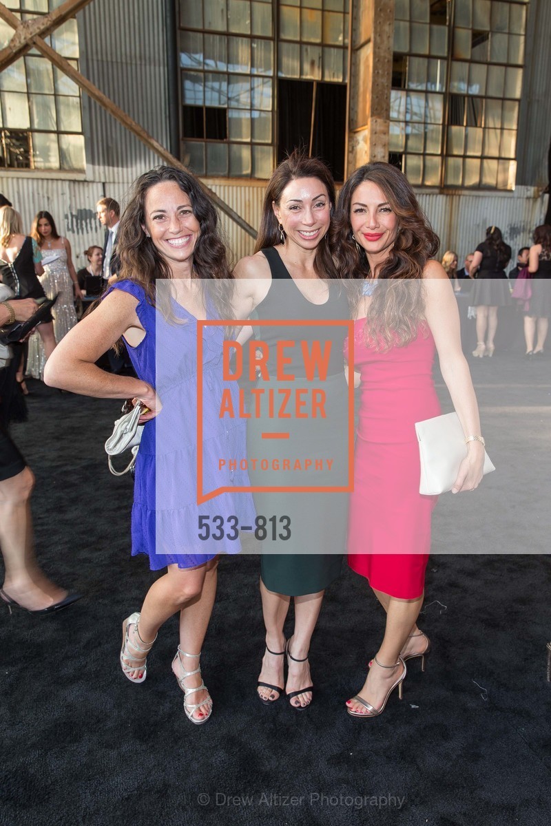Nicole Dawes, Gina Peterson, Vanessa Higgins, TIPPING POINT Community 2015 Benefit, US, May 1st, 2015, Photo #533-813 Nicole Dawes, Gina Peterson, Vanessa Higgins, Photo #533-813