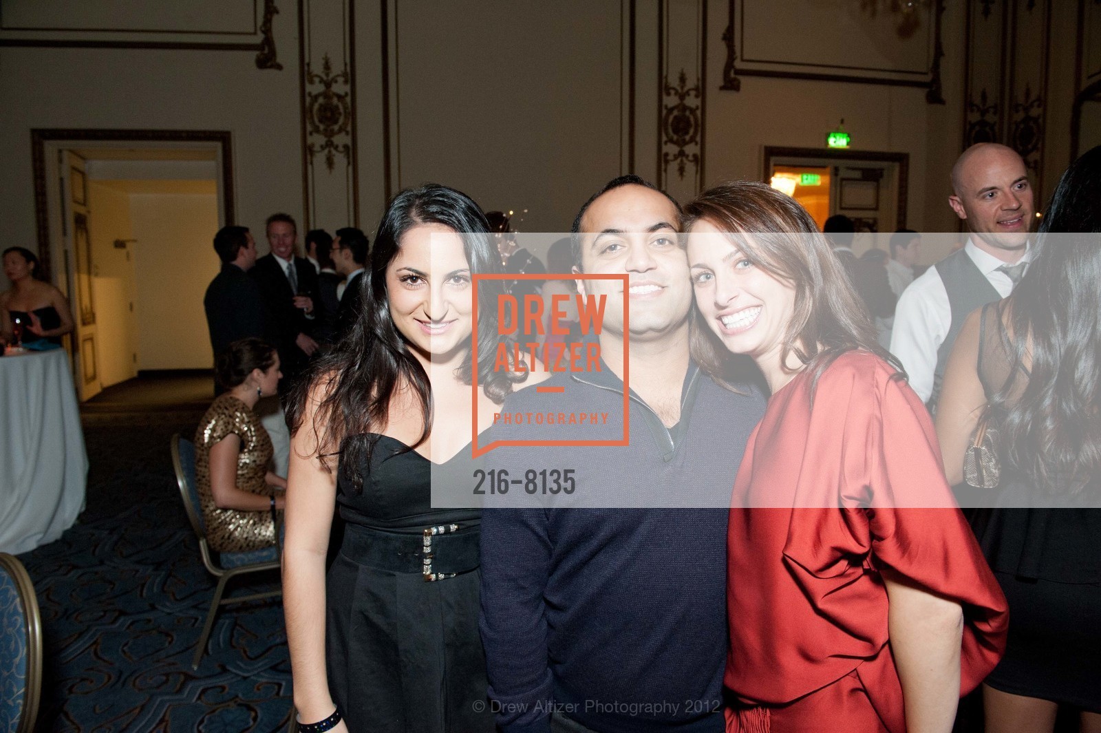 Nurit Raphael, Aviv Raphael, Elise Farkas, The 7th Annual SAN FRANCISCO SOCIAL, US, November 10th, 2012, Photo #216-8135 Nurit Raphael, Aviv Raphael, Elise Farkas, Photo #216-8135