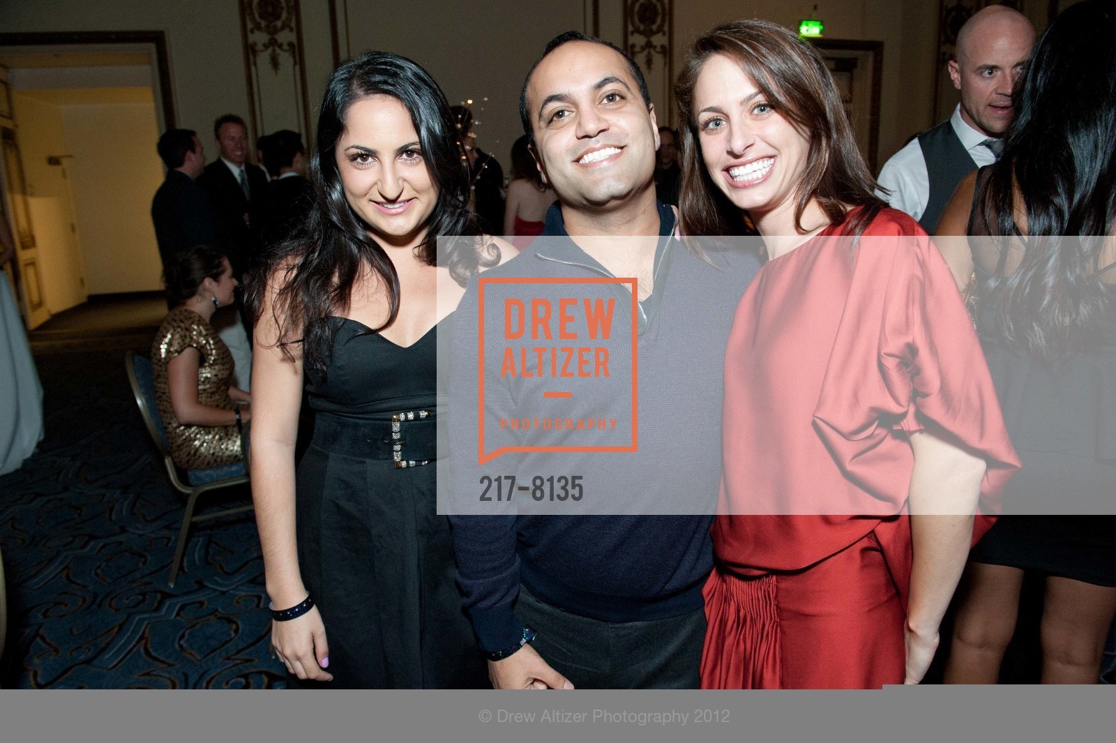 Nurit Raphael, Aviv Raphael, Elise Farkas, The 7th Annual SAN FRANCISCO SOCIAL, US, November 10th, 2012, Photo #217-8135 Nurit Raphael, Aviv Raphael, Elise Farkas, Photo #217-8135