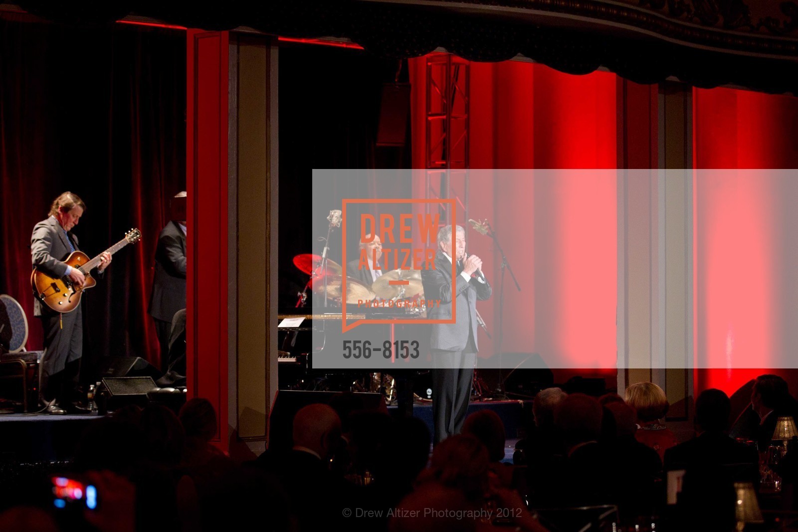 Performance By Tony Bennett, Photo #556-8153