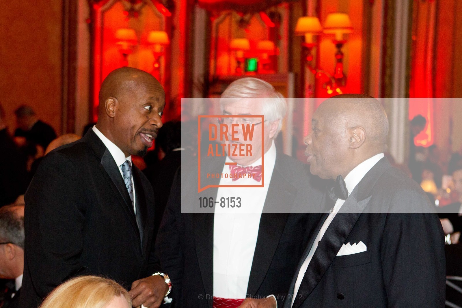 MC Hammer, Ron Conway, Willie Brown, Tony Bennett Benefit for UCSF, US, February 14th, 2012, Photo #106-8153 MC Hammer, Ron Conway, Willie Brown, Photo #106-8153