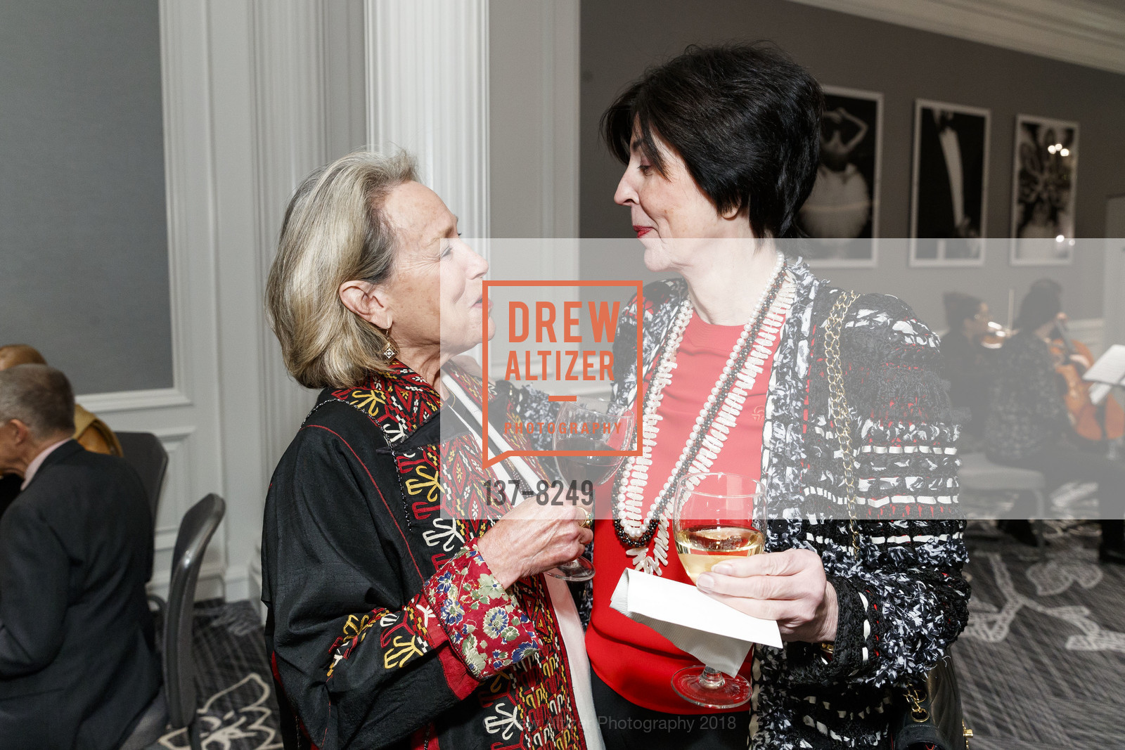 Linda Millard, Alex Moses, 15th Circles of Light, Ritz-Carlton Hotel San Francisco. 600 Stockton St, San Francisco, CA, March 15th, 2018, Photo #137-8249 Linda Millard, Alex Moses, Photo #137-8249