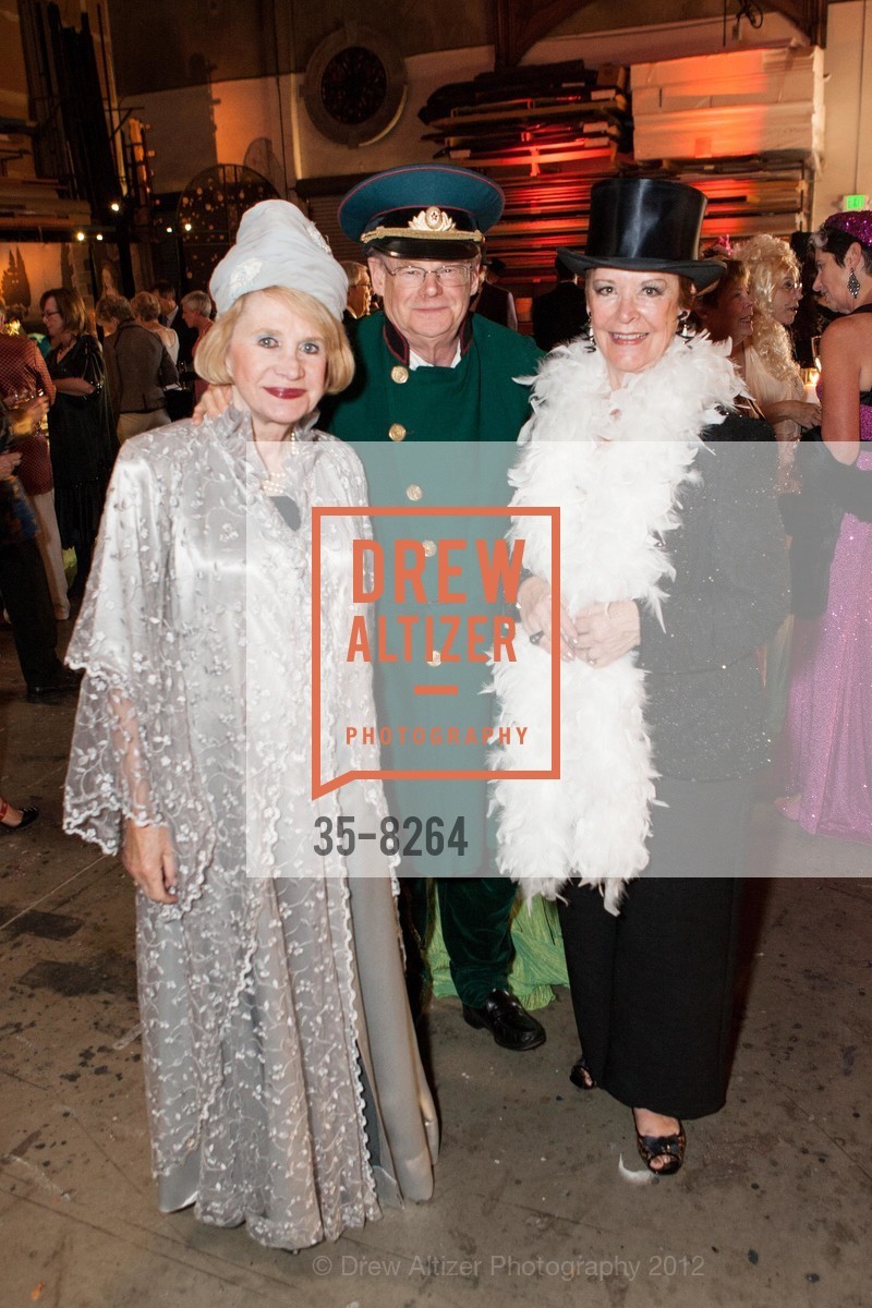 Diana Diamond, Booker Morey, Lynn Szekely, Photo #35-8264