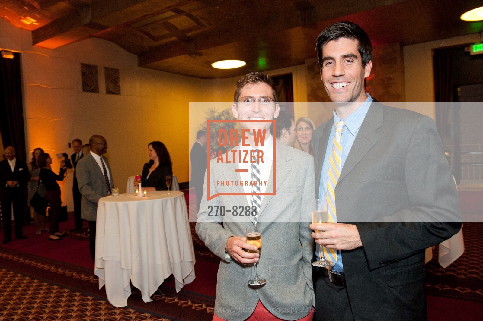 Dustin McCallister, Benjamin Cox, SAN FRANCISCO PERFORMANCES' 33rd Season Gala, US, October 19th, 2012, Photo #270-8288 Dustin McCallister, Benjamin Cox, Photo #270-8288