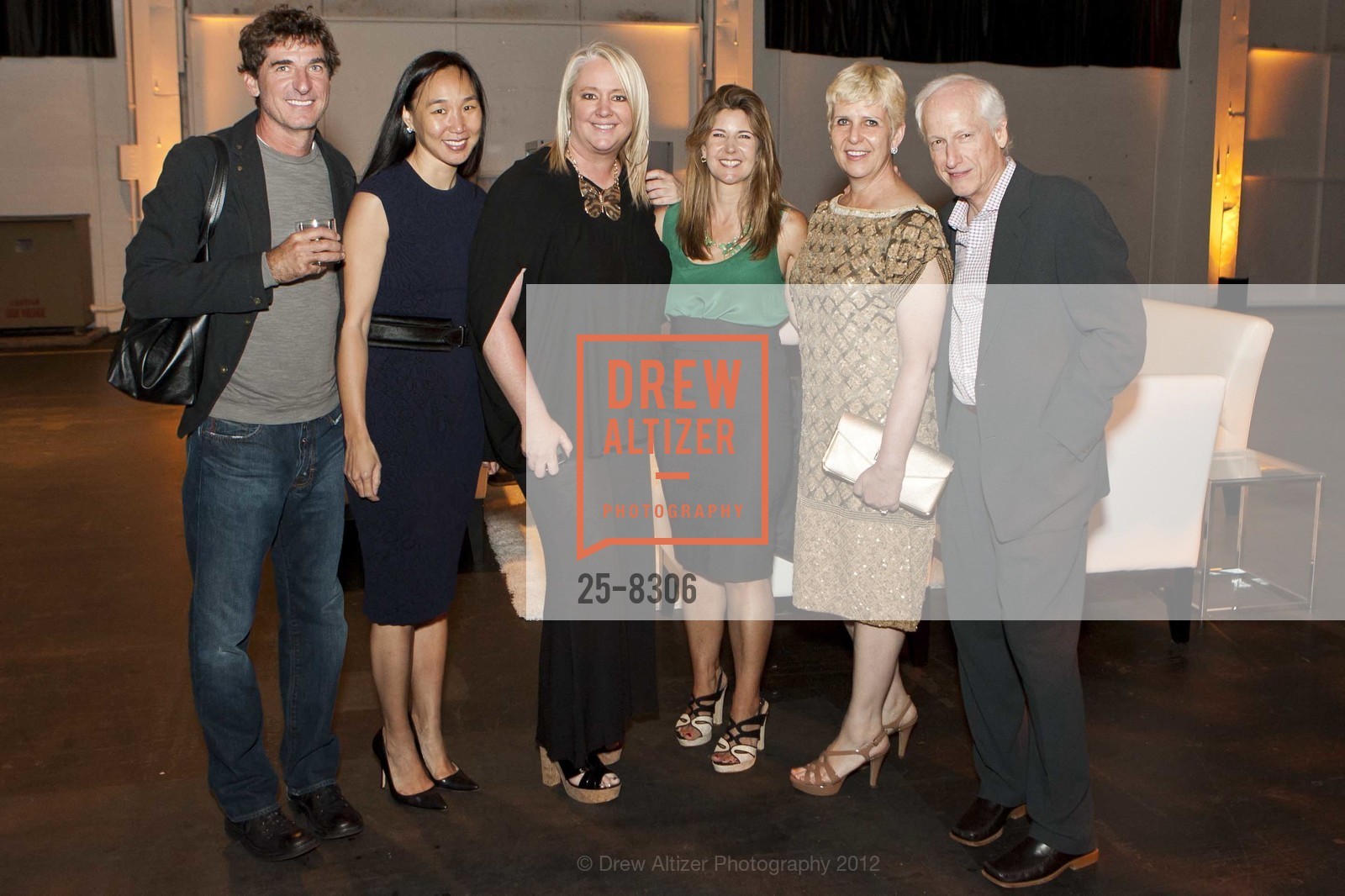Patrick King, Carolyn Chang, Lori Puccinelli Stern, Richelle O'Donnell, Sally Stull, Patrick Stull, "EVOLVE... A Woman's Journey" Opening Night at Fort Mason, US, June 21st, 2012, Photo #25-8306 Patrick King, Carolyn Chang, Lori Puccinelli Stern, Richelle O'Donnell, Sally Stull, Patrick Stull, Photo #25-8306