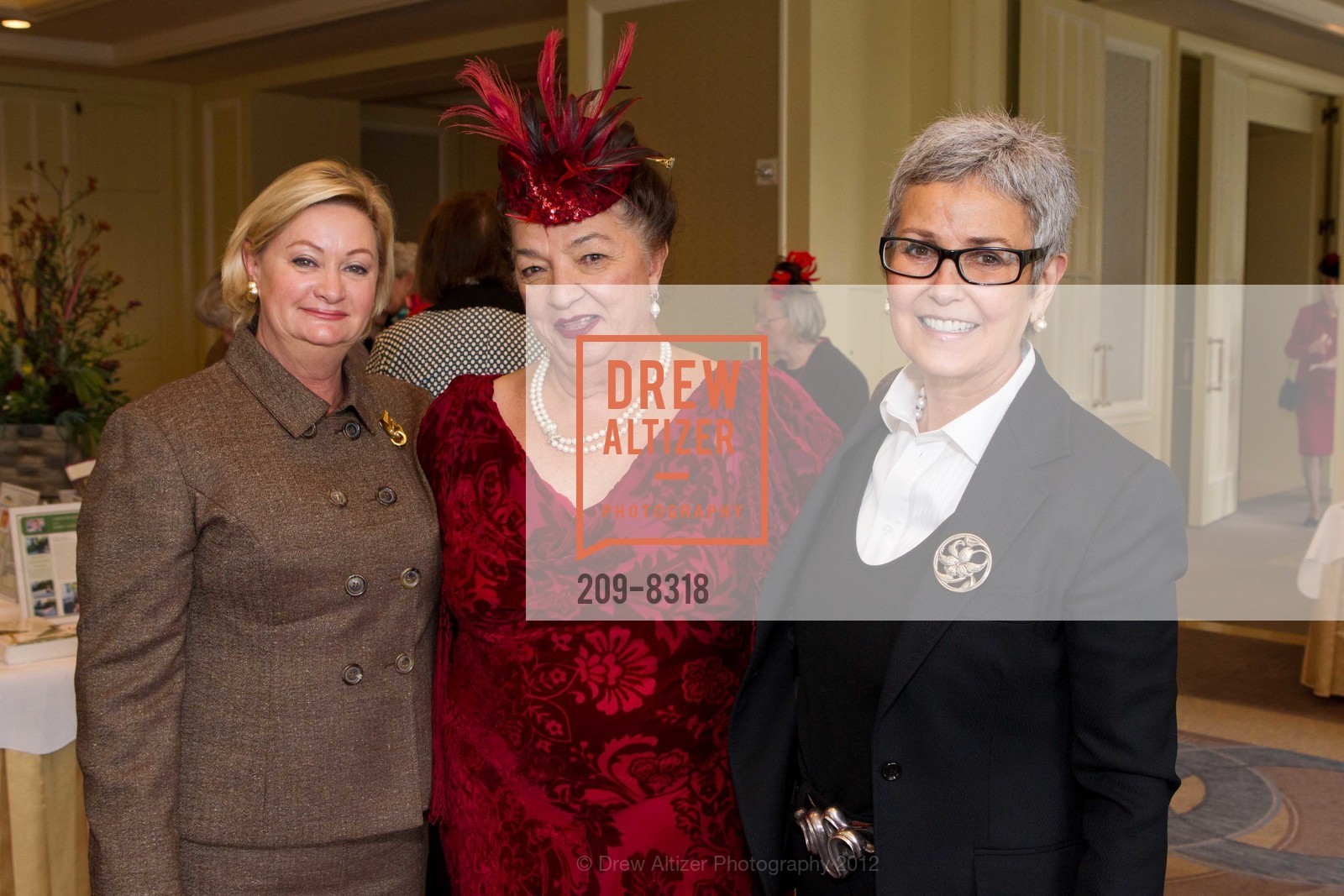 Claire Blake, Charlotte Mayfield, Diane Nerheim, "Art of the Flower," San Francisco Garden Club Benefit Luncheon, US, October 19th, 2012, Photo #209-8318 Claire Blake, Charlotte Mayfield, Diane Nerheim, Photo #209-8318