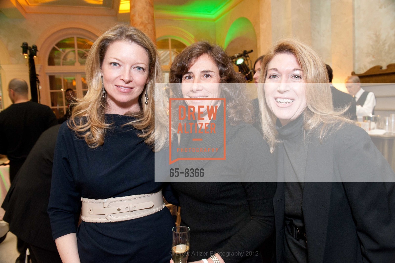 Gretchen Hanson, Carolyn Kominowski, Patricia Kampman, Gordon and Ann Getty Host the 2012 SNUGGLY SOIREE Benefiting the Glogau Teddy Bear Rescue Fund at UCSF Benioff Childrens Hospital, US, March 22nd, 2012, Photo #65-8366 Gretchen Hanson, Carolyn Kominowski, Patricia Kampman, Photo #65-8366