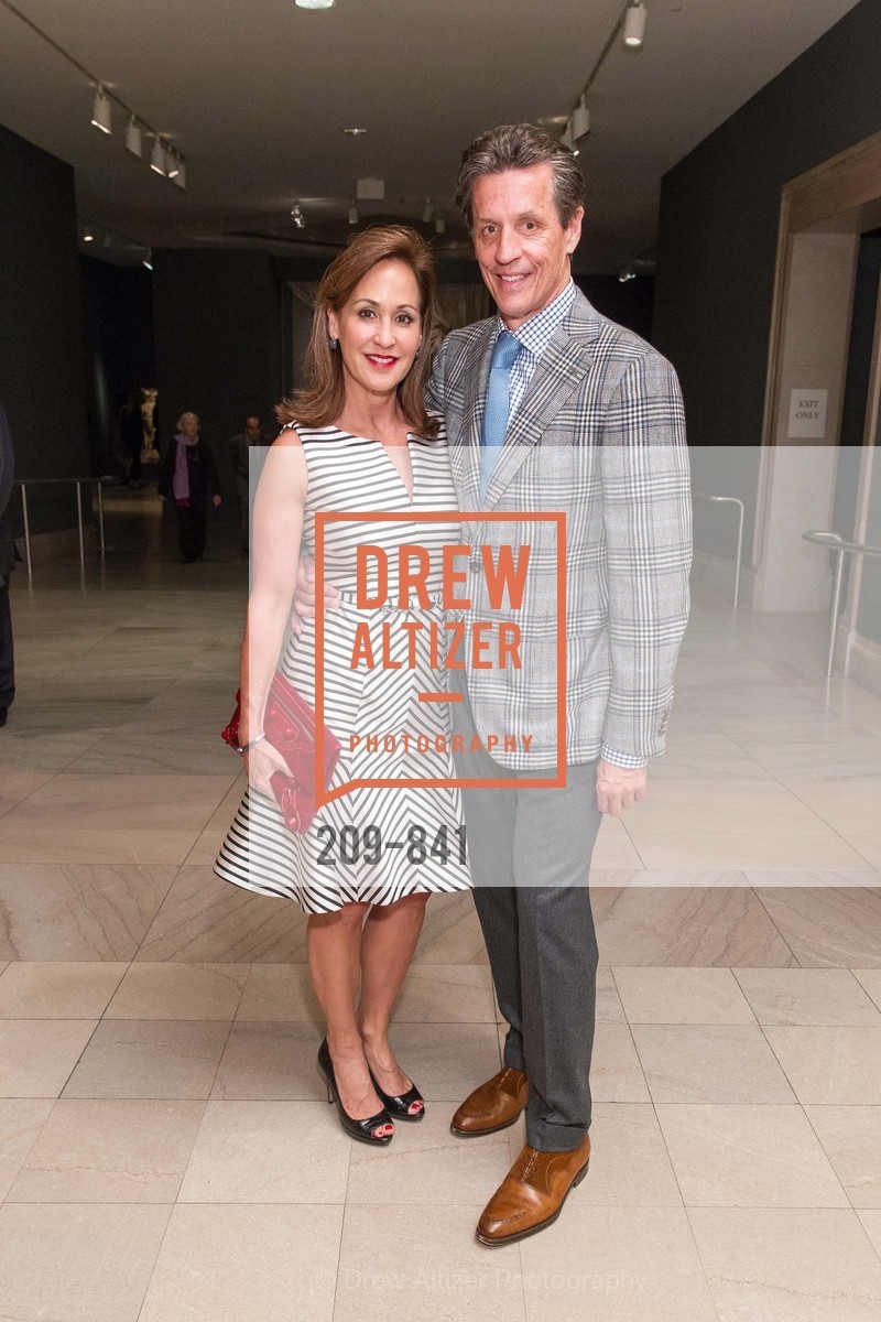Roxanne Fleming, David Soward, HIGH STYLE: The Brooklyn Museum Costume Collection Donor Reception, US, March 13th, 2015, Photo #209-841 Roxanne Fleming, David Soward, Photo #209-841