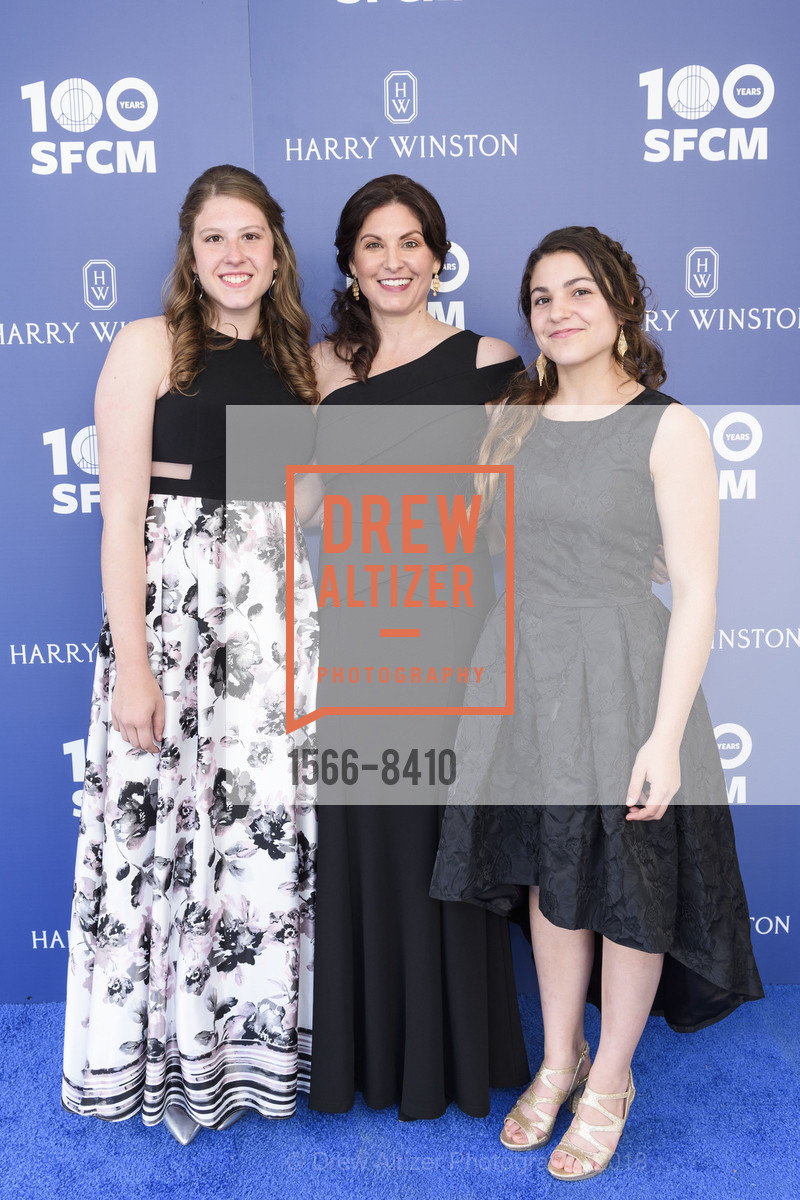Madeleine Stull, Jessica Downs, Emily Stull, San Francisco Conservatory of Music Centennial Gala 2018, San Francisco Conservatory of Music. 50 Oak Street, March 19th, 2018, Photo #1566-8410 Madeleine Stull, Jessica Downs, Emily Stull, Photo #1566-8410