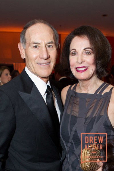 Larry Sonsini, Barbara Sonsini