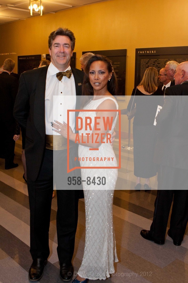 Evan Cox, Valerie Cox, Photo #958-8430