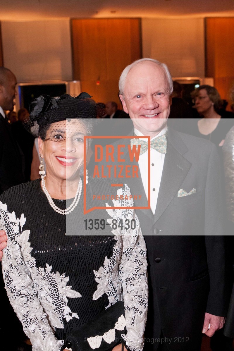 Joyce Hicks, Eric Behrens, BOALT HALL'S Centennial Gala, US, November 9th, 2012, Photo #1359-8430 Joyce Hicks, Eric Behrens, Photo #1359-8430