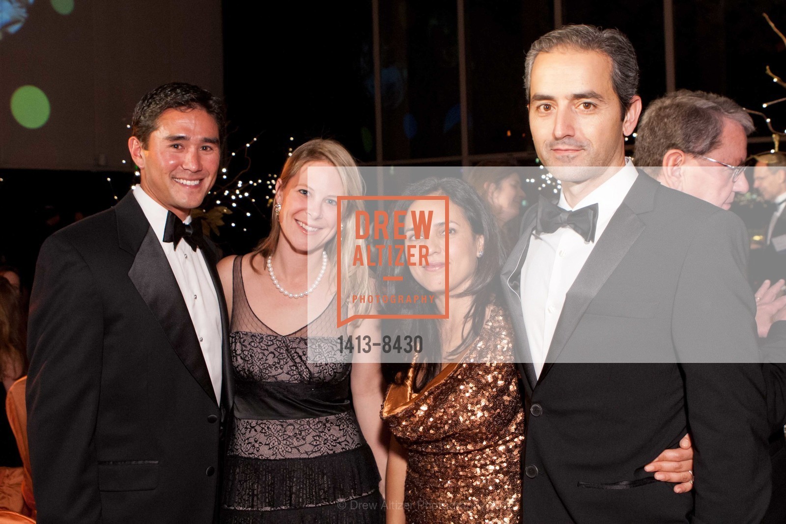 Myron Scott, Audrey Scott, Beatriz Mejia, Richard Jackson, BOALT HALL'S Centennial Gala, US, November 9th, 2012, Photo #1413-8430 Myron Scott, Audrey Scott, Beatriz Mejia, Richard Jackson, Photo #1413-8430