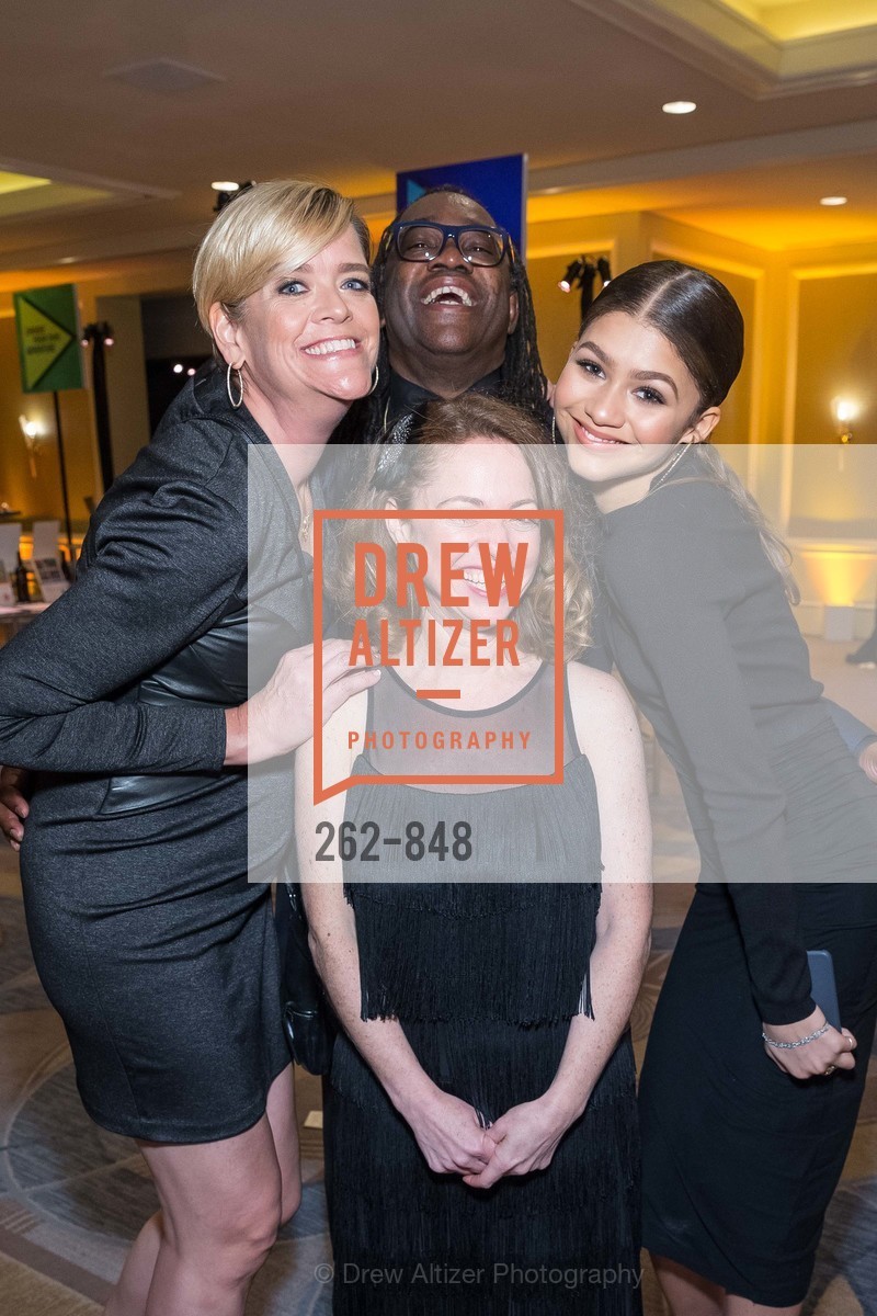 Claire Stoermer, Kazembe Ajamu, Susie Falk, Kendaya, Photo #262-848