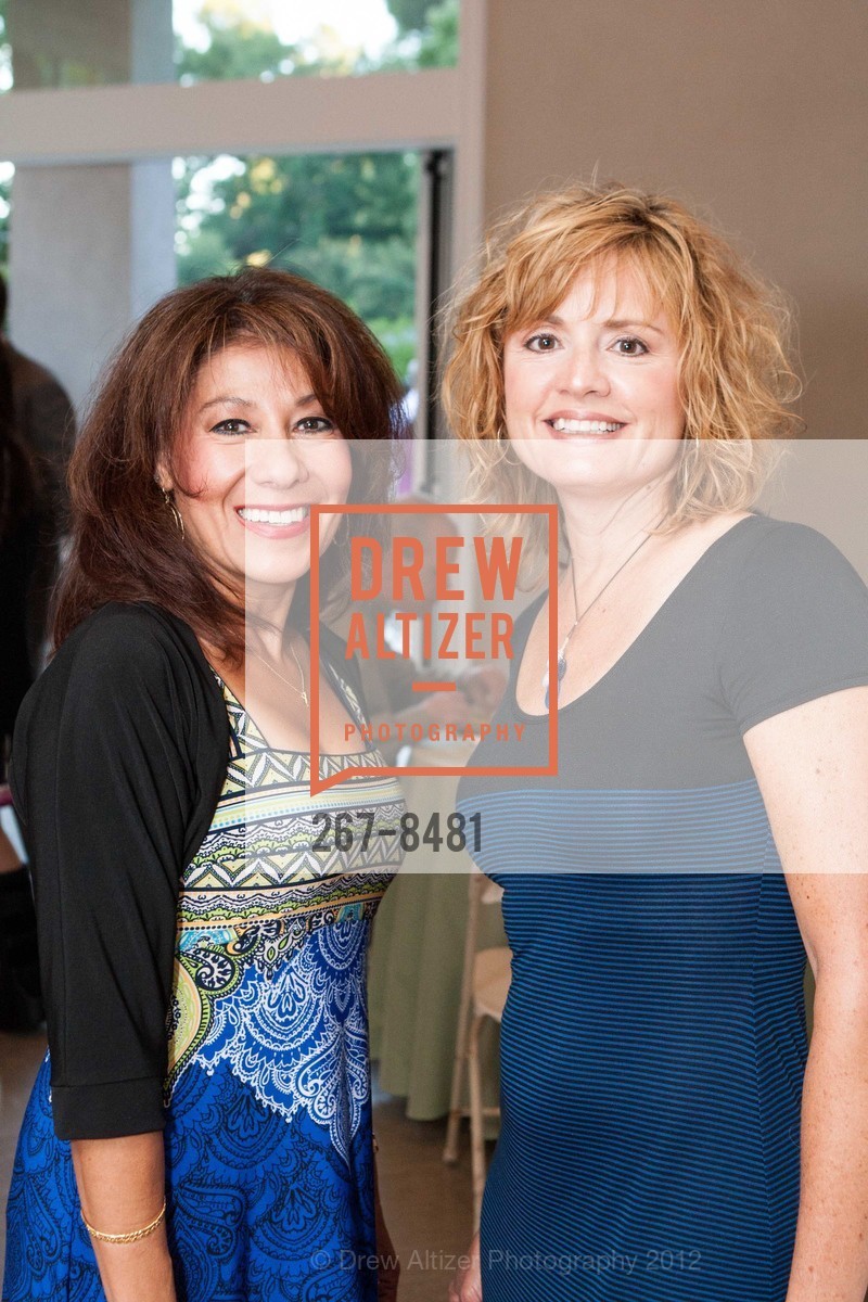 Sylvia Verghese, Jill Wetzel, Photo #267-8481