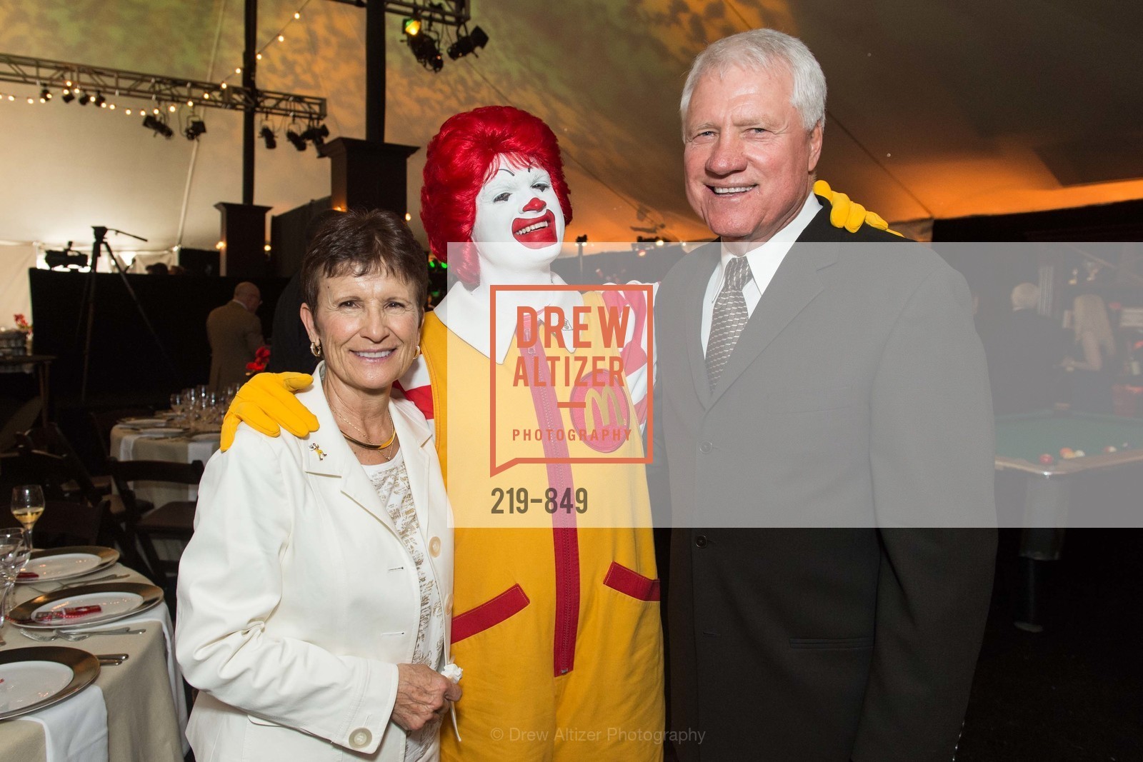 Fran Hill, Ronald McDonald, Fred Hill, Ronald McDonald House Party, US, March 15th, 2015, Photo #219-849 Fran Hill, Ronald McDonald, Fred Hill, Photo #219-849