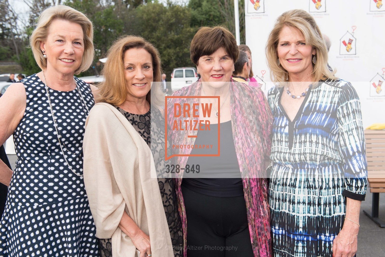Mary Ann Walter, Sue Foley, Joan Sullivan, Debbie Whelan, Ronald McDonald House Party, US, March 15th, 2015, Photo #328-849 Mary Ann Walter, Sue Foley, Joan Sullivan, Debbie Whelan, Photo #328-849