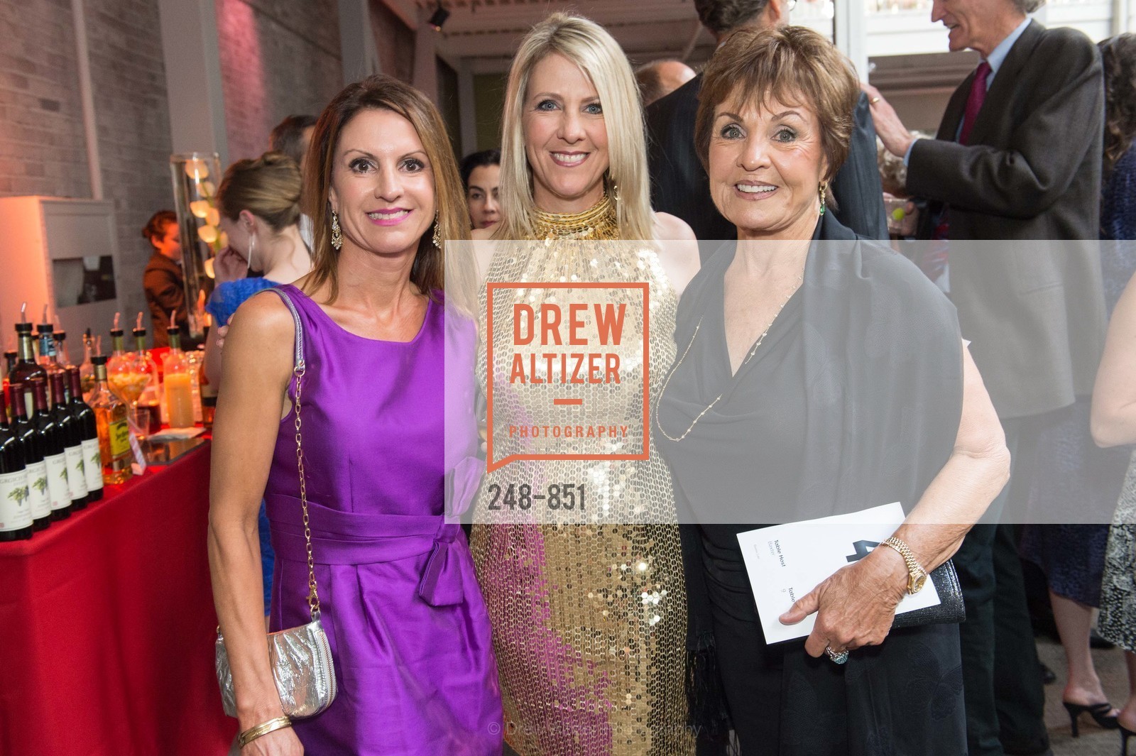 Leslie Henig, Jillian Gallaghan, Lee Baxter, Photo #248-851