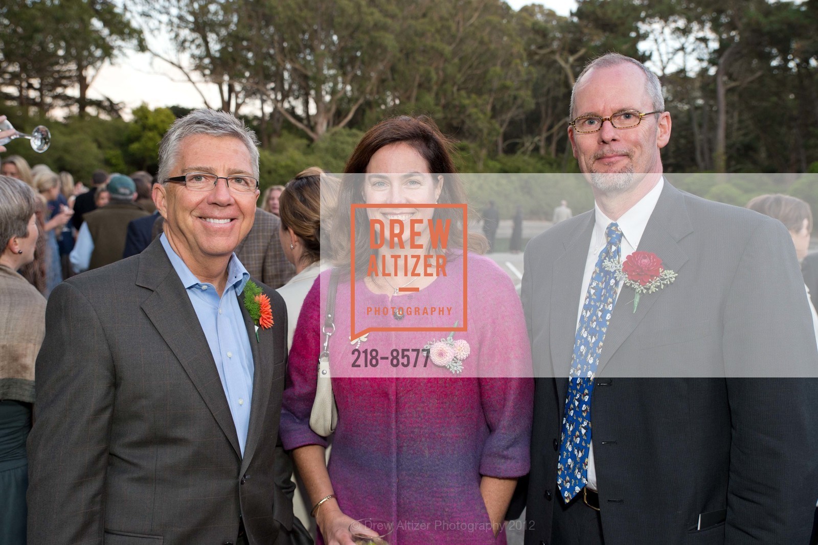 Denny Kern, Karen Flood, Andrew Bryant, 6th Annual PARTY FOR THE PARKS 2012 at Anglers Lodge, Anglers Lodge and Casting Pools. 1232 John F Kennedy Drive, September 21st, 2012, Photo #218-8577 Denny Kern, Karen Flood, Andrew Bryant, Photo #218-8577