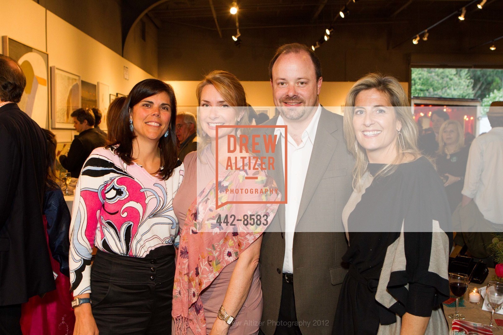 Tricia Napp, Cynthia Lohr, Lawrence Lohr, Katrina Traywick, 2012 Benefit Art Auction HEADLANDS AT 30, US, June 6th, 2012, Photo #442-8583 Tricia Napp, Cynthia Lohr, Lawrence Lohr, Katrina Traywick, Photo #442-8583