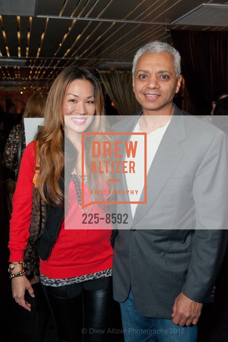 Mika Takeuchi, Magid Mina, SAMSUNG MOBILE & URBANDADDY present "A Picture Perfect Evening", US, July 26th, 2012, Photo #225-8592 Mika Takeuchi, Magid Mina, Photo #225-8592