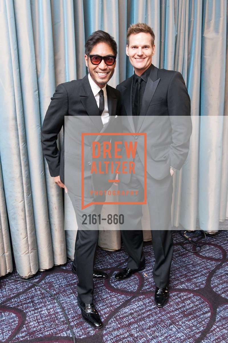 Gari Cuevas, Chris Gaither, Photo #2161-860