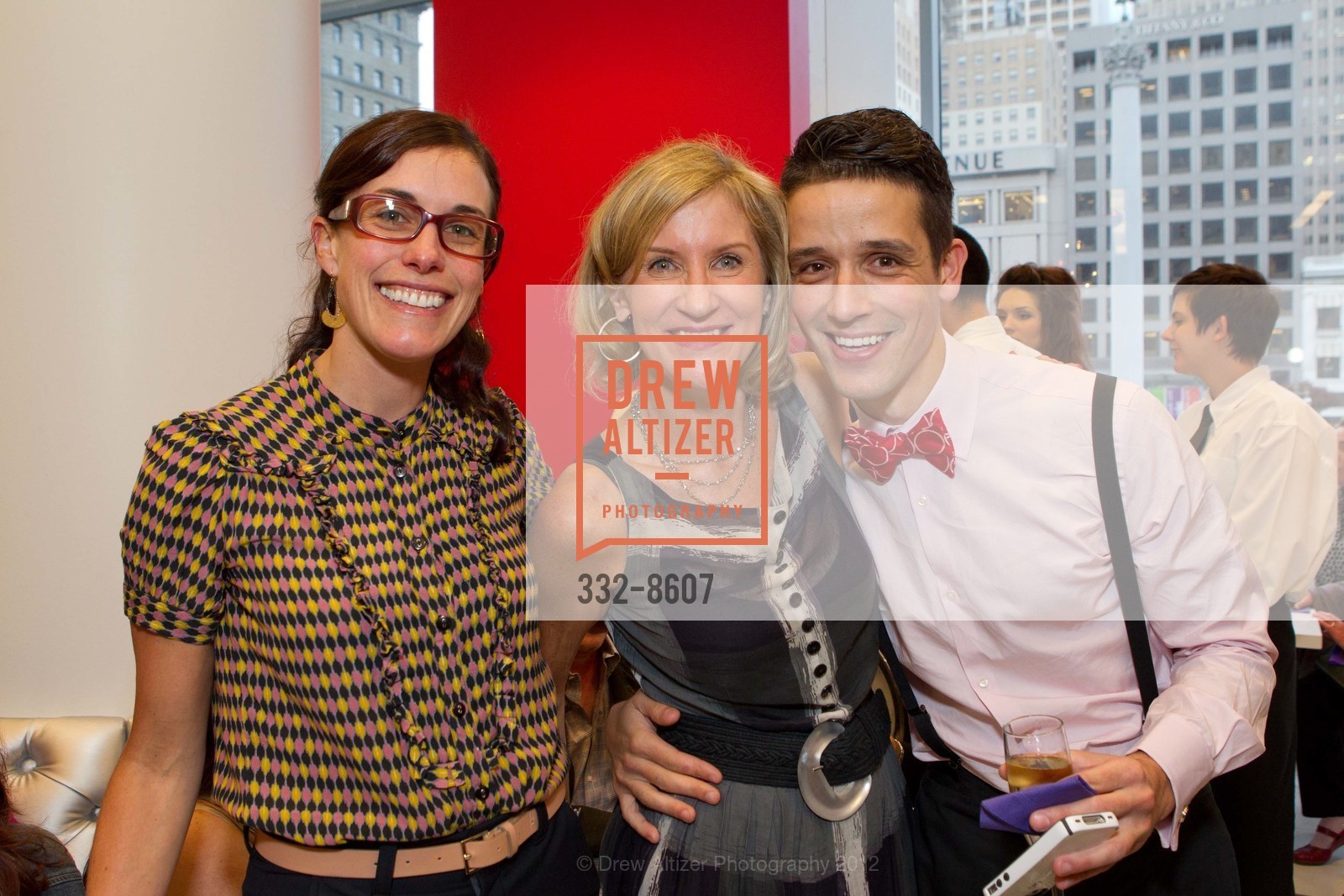 Leila Monroe, Cathy Curtis, Yigit Pura, YIGIT PURA'S Tout Sweet Pâtisserie VIP party, US, September 5th, 2012, Photo #332-8607 Leila Monroe, Cathy Curtis, Yigit Pura, Photo #332-8607