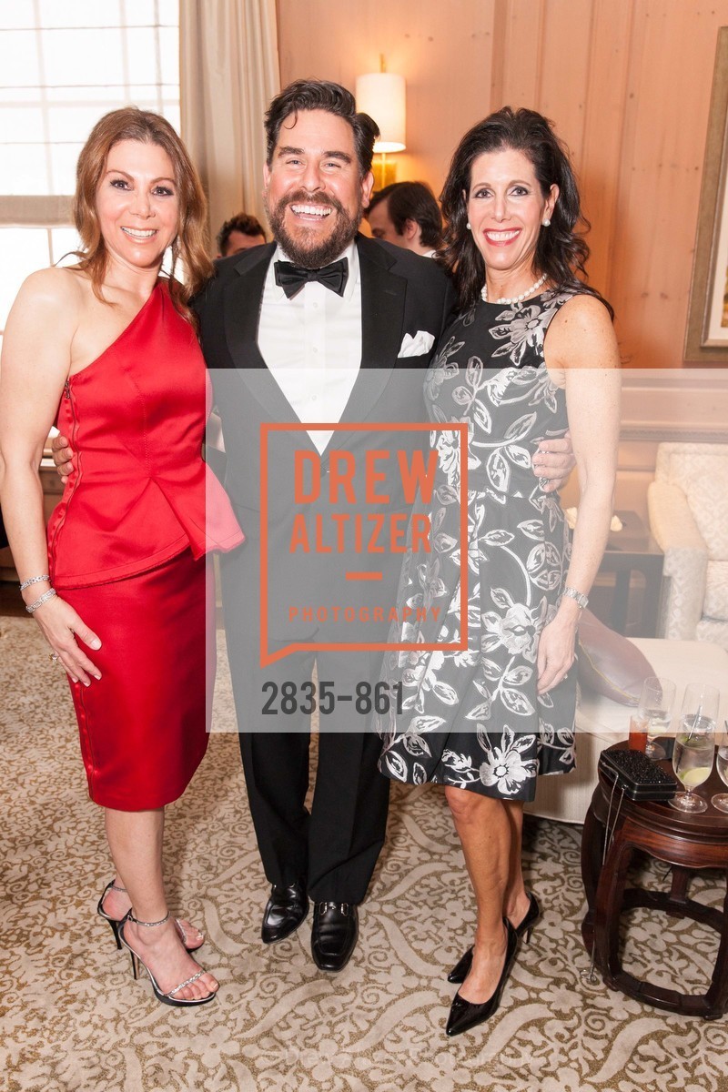 Debra Leylegian, Dietrich von Behren, Andra von Behren, Junior League of San Francisco 89th Annual Fashion Show Gala, US, March 21st, 2015, Photo #2835-861 Debra Leylegian, Dietrich von Behren, Andra von Behren, Photo #2835-861