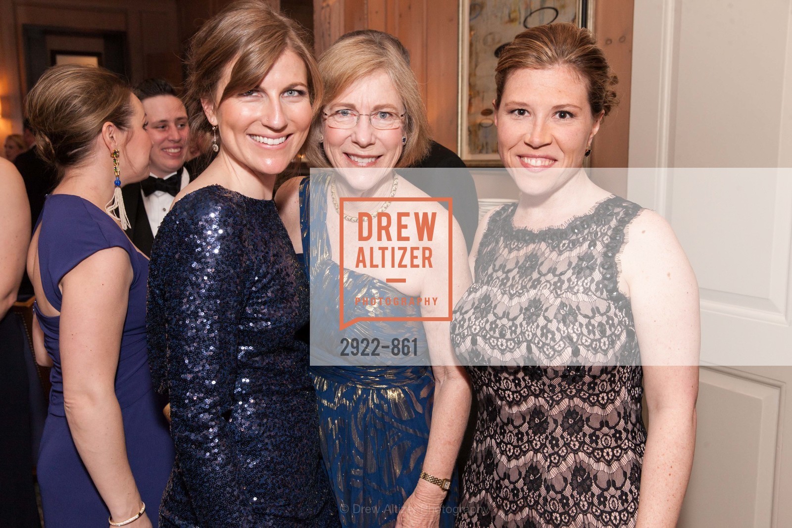 Lucy Milligan Wall, Gretchen Milligan, Sabrina Lowell, Junior League of San Francisco 89th Annual Fashion Show Gala, US, March 21st, 2015, Photo #2922-861 Lucy Milligan Wall, Gretchen Milligan, Sabrina Lowell, Photo #2922-861