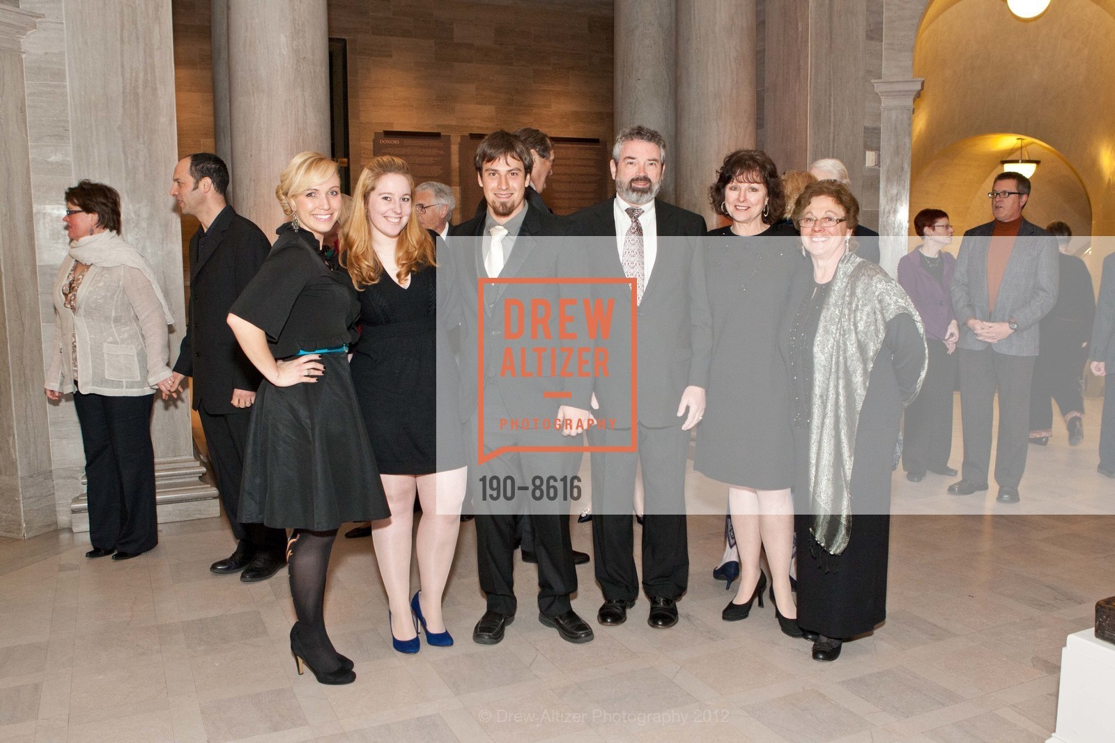 Melissa Buron, Sophie Orr, Ace Shelander, Brad Schrick, Dr. Lynn Orr, CULT OF BEAUTY: The Victorian Avant-Garde Donor and Member Reception, US, February 17th, 2012, Photo #190-8616 Melissa Buron, Sophie Orr, Ace Shelander, Brad Schrick, Dr. Lynn Orr, Photo #190-8616