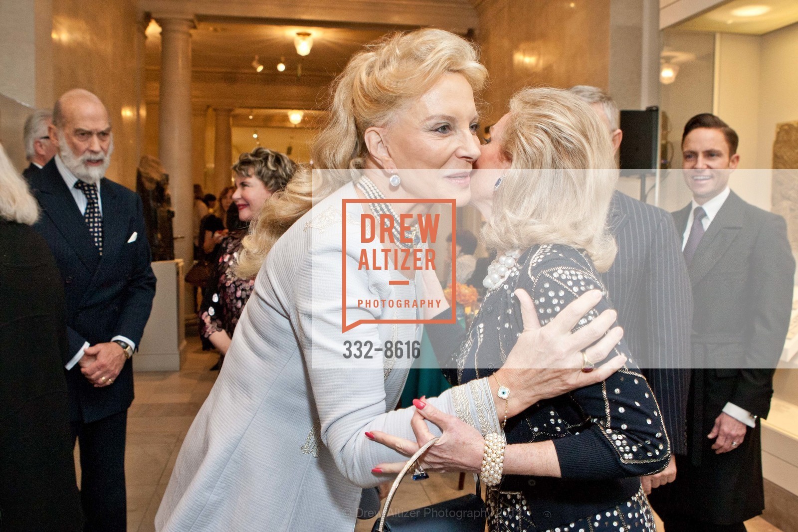 Princess Michael of Kent, Dede Wilsey, CULT OF BEAUTY: The Victorian Avant-Garde Donor and Member Reception, US, February 17th, 2012, Photo #332-8616 Princess Michael of Kent, Dede Wilsey, Photo #332-8616