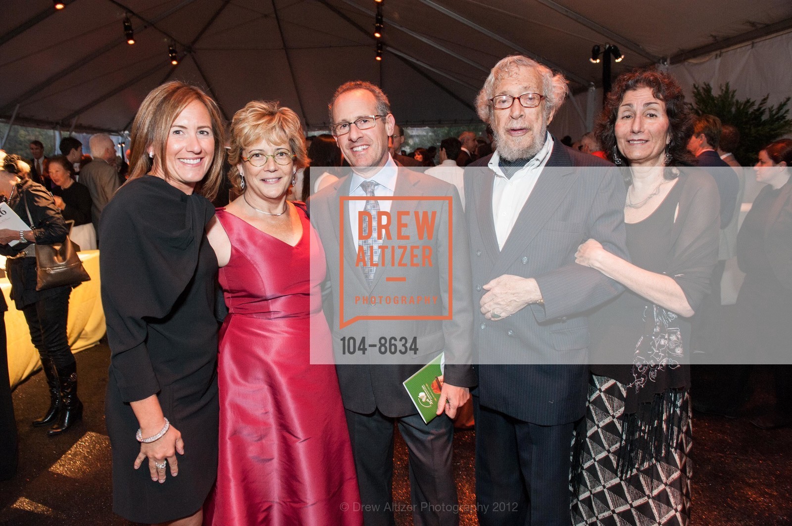 Sara Hirsch, Radha Stern, Russell Stern, Gerd Stern, Judith Sokoloff, San Francisco and Marin Food Banks' 25th Anniversary Gala, US, October 20th, 2012, Photo #104-8634 Sara Hirsch, Radha Stern, Russell Stern, Gerd Stern, Judith Sokoloff, Photo #104-8634