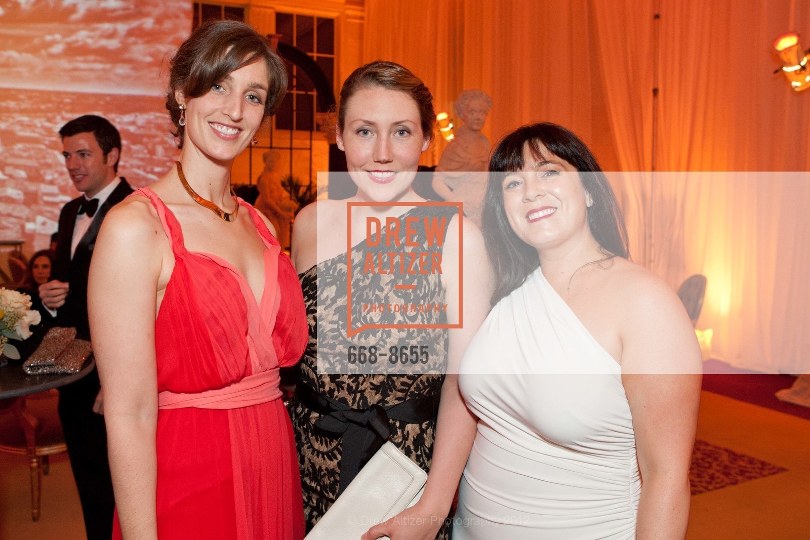 Jenelle McDonalds, Julia Davis, Ayala Levin, ENCORE! Gala: Bella Notte, US, January 19th, 2012, Photo #668-8655 Jenelle McDonalds, Julia Davis, Ayala Levin, Photo #668-8655