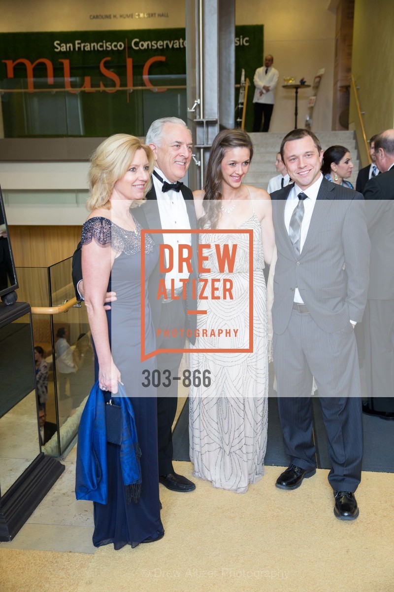 Nina Rowe, Mike Rowe, Whitney Weixelman, Kyle Rowe, The 2015 CONSERVATORY Gala, US, March 25th, 2015, Photo #303-866 Nina Rowe, Mike Rowe, Whitney Weixelman, Kyle Rowe, Photo #303-866